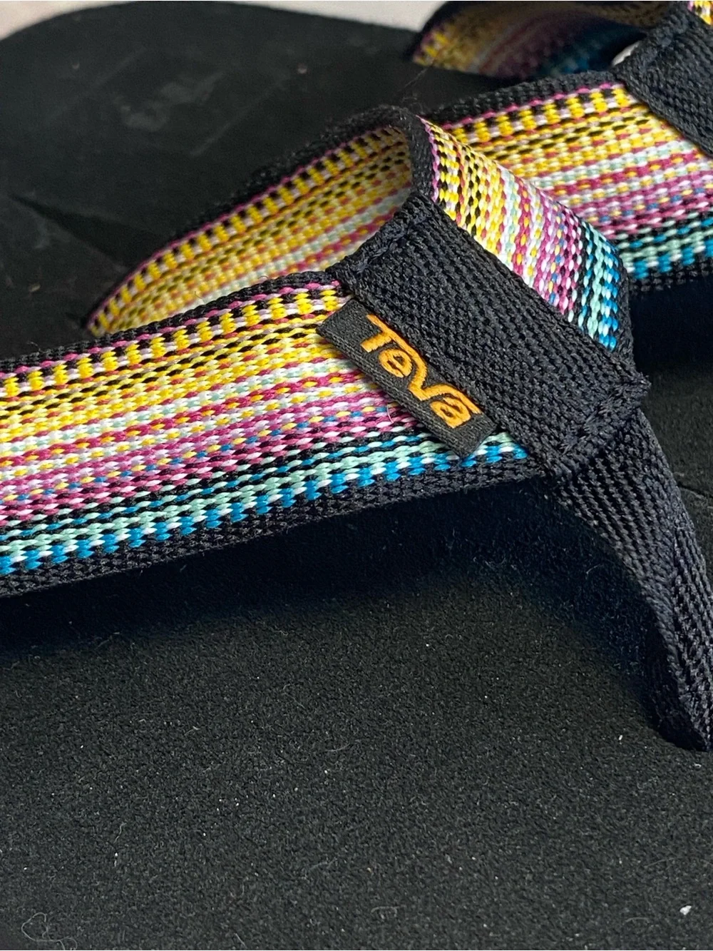 Teva Kids Mush II Flip-Flops Rainbow Webbing Black Size 1